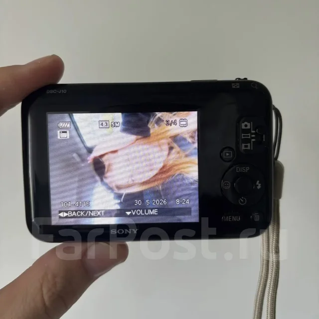 Sony Cyber-shot DSC-J10. 15 - 19.9 ��, ���: 4� ����