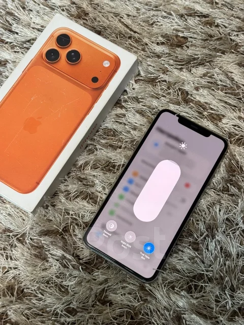 Apple iPhone 11 Pro Max. �/�, 64 ��, �����, 3G, 4G LTE, 5G, NFC ����