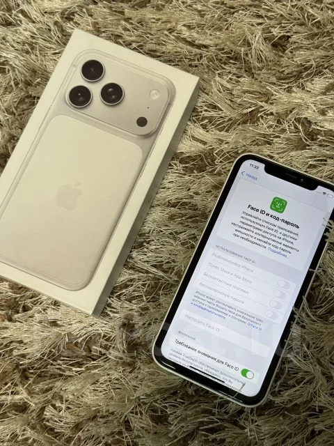Apple iPhone Xr. �/�, 64 ��, �����, 3G, 4G LTE, 5G, NFC ����