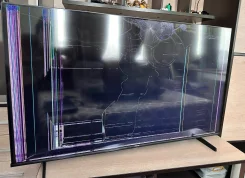 Hisense 55E7Q. LED ����