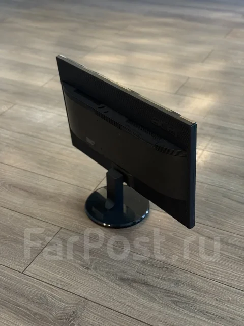Acer. 24" ����