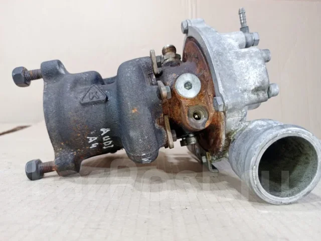 ������� Audi a4 b7 61618 058145703N ����