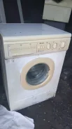 Indesit ����