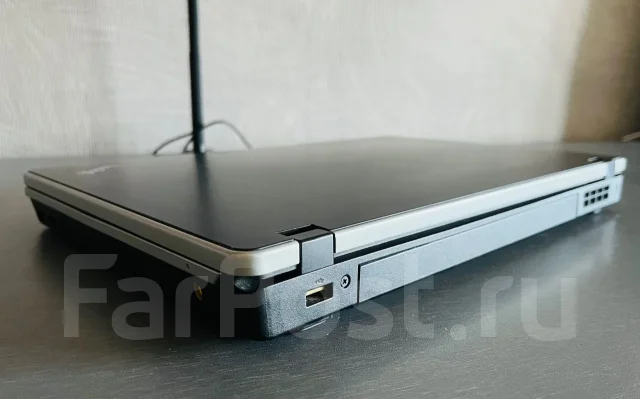 Lenovo ThinkPad. 14", ��� 4 ��, ���� 500���, WiFi: 1, Bluetooth: 1 ����