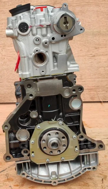 ��������� EA888 1.8� CDAB BZB BYT CABA CABB �����! 06J100033F ����