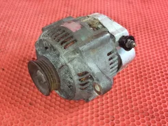 ��������� Suzuki Swift DBA-ZC21S M15A 31400-63J00 Suzuki Swift 3140063J00 ����