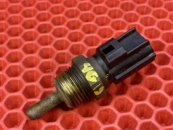 ������ ����������� ��������� ���������� Mitsubishi Airtrek LA-CU2W 4G63 MD177572 Mitsubishi Airtrek MD177572 ����