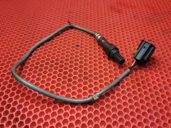 ������ ����������� Mazda Mazda3 BK Z6 Z60118861B Mazda Mazda3 Z60118861B ����