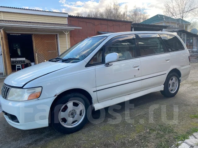 Nissan Bassara. �������, ��������, 2.4 (150��.�.), ������, 313 000����. �� ����