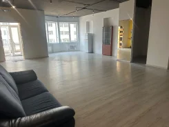 ��������� �������������� ����������. 180��&sup2;, ����� �������� 16�, �-� �����, 1/24 ���� ����
