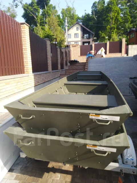 Alumacraft. ����� 4,2��., ��������� ��� ���������, 15��.�., ������ ����