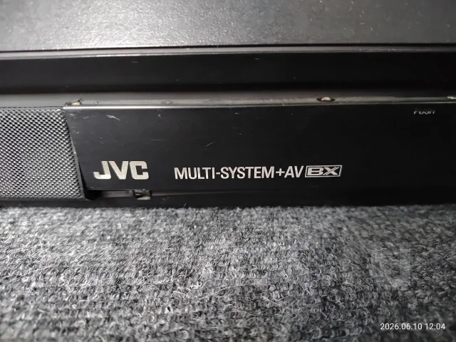 JVC ����