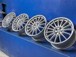 OZ Racing Superturismo LM. 8.5/9.5x19", 5x112, ET21/21, �� 75���. ����