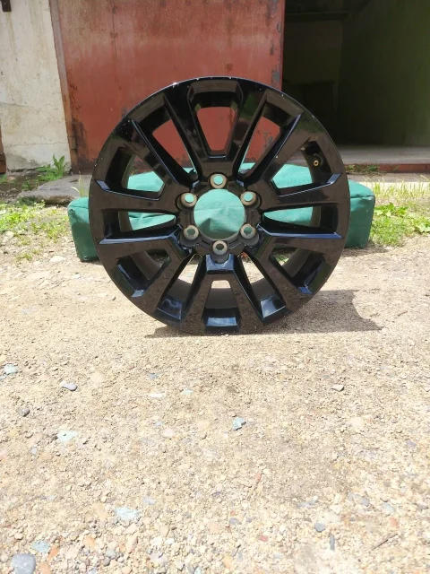 Land Star. x18", 6x139.7 ����
