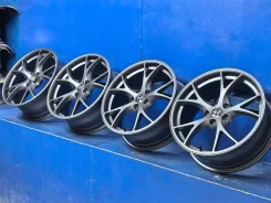 Alfa Romeo. 7.5x18", 5x110, ET33 ����