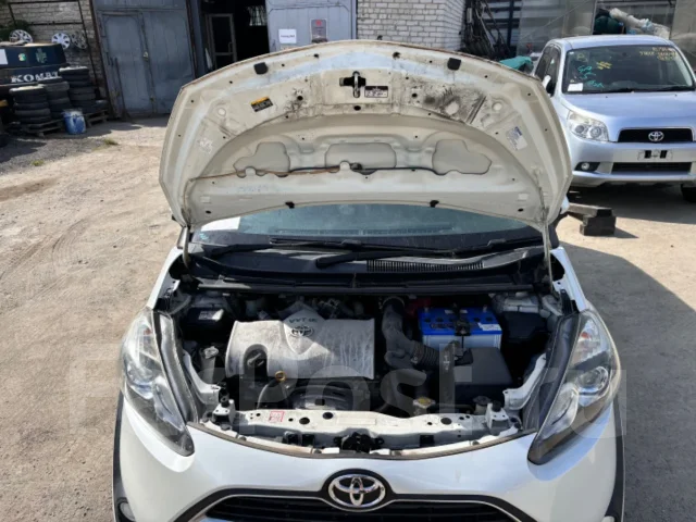 Toyota Sienta. NSP170G, 2NRFKE ����