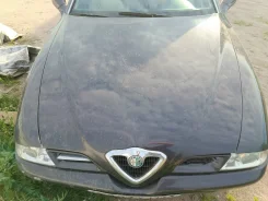 Alfa Romeo 166 ����