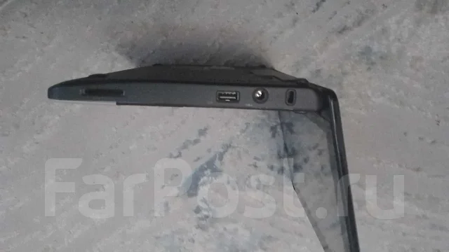 Dell Inspiron mini 10. 10.1", 1,3����, ��� 1024 ��, ���� 80���, WiFi: 1, ����������� �� 1��. ����
