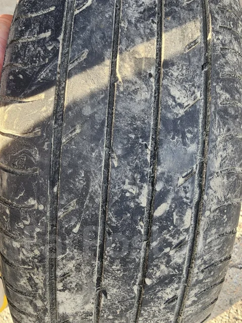 Yokohama BluEarth E52. ������, 2020 ���, �/�, ����� 50 % ����