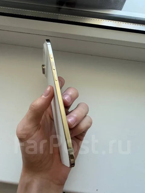 Apple iPhone Air. �/�, 256 ��, �����, �������, eSIM ����