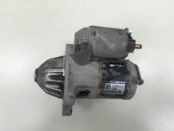 ������� Mazda Mazda 3 BL 2008-2013 [Z66818400] Z66818400 ����