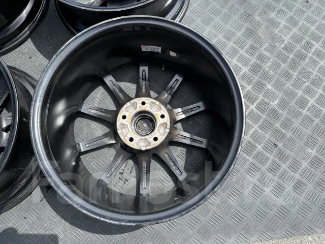 Hot Stuff G.speed. 7.0x17", 5x114.3, ET38, �� 73���. ����