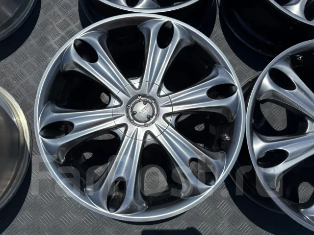 Wibram. 7.5x18", 4x114.3, 5x114.3, ET40, �� 73���. ����