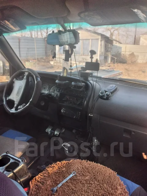 Isuzu Trooper. ��������, 4wd, 3.2 (215��.�.), ������, 350 000����. �� ����