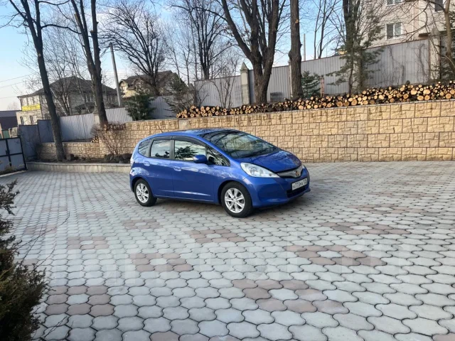 Honda Fit. �������, ��������, 1.0, ������, 290����. �� ����