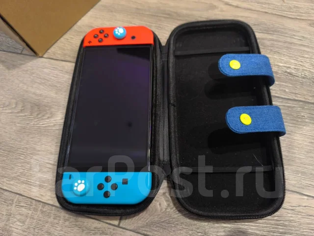Nintendo Switch OLED ����