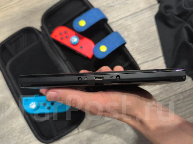 Nintendo Switch OLED ����