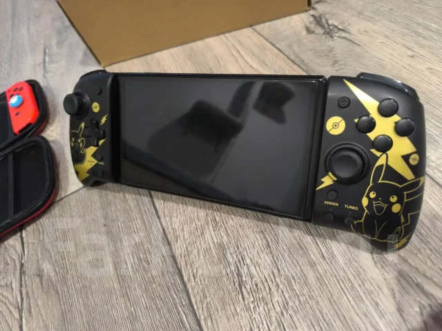 Nintendo Switch OLED ����