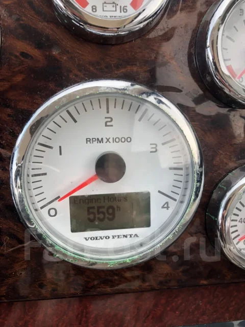 Volvo Penta. 225��.�., 4-�������, ��������� ����