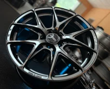 RAYS Versus VV21S. 8.0x19", 5x114.3, ET48, �� 73,1���. ����
