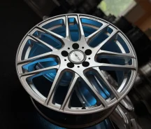 Euro-X. 8.5x19", 5x112, ET32 ����