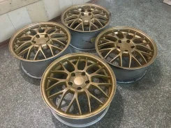 Zauber. 7.0/8.0x17", 5x114.3, ET45/45, �� 67,1���. ����