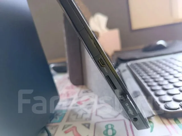 Onda V116w. 11.6 ������, ������ 128 �� ����
