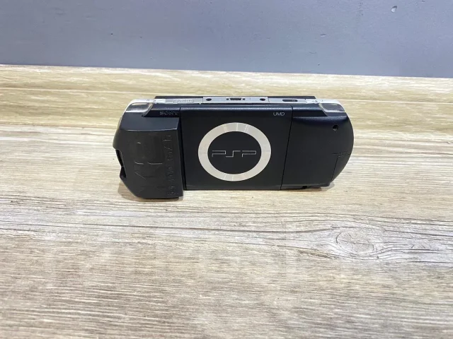 Sony PlayStation Portable ����