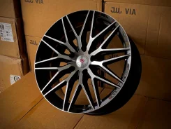 Vossen EVO-5. 7.5x17", 5x114.3, ET38, �� 73,1���. ����