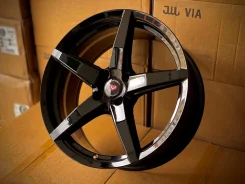 Vossen CV3-R. 7.5x17", 4x100, ET38, �� 73,1���. ����