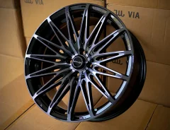 Sakura Wheels 181. 8.0x18", 4x100, ET38, �� 73,1���. ����