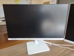 MSI. 23.8" ����