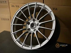 Enkei Racing Revolution RS05RR. 8.5x18", 5x114.3, ET35, �� 73,1���. ����