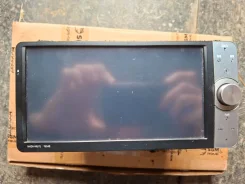 ��������� Toyota nhzn-w61g ����