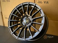 Enkei Racing Revolution RS05RR. 7.0x15", 4x100, ET35, �� 73,1���. ����