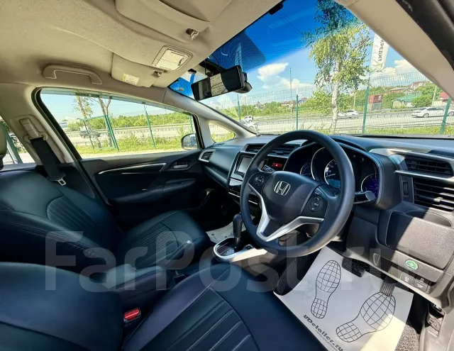 Honda Fit. �������, ��������, 1.3 (100��.�.), ������, 78 000����. �� ����
