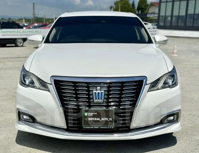 Toyota Crown. �������, ������, 2.5 (178��.�.), ������, 126 000����. �� ����