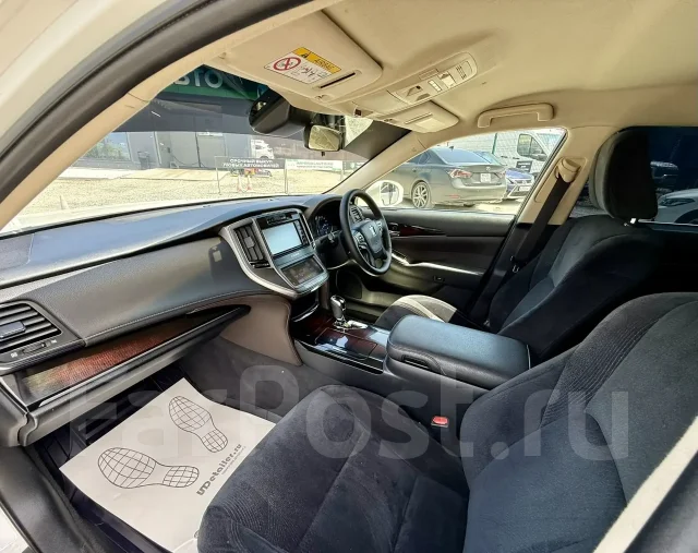 Toyota Crown. �������, ������, 2.5 (178��.�.), ������, 126 000����. �� ����