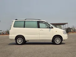 Toyota Town Ace Noah. ��� �������� ����