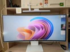 LG. 39.7", ���������� �� (LCD, LED, QLED) ����